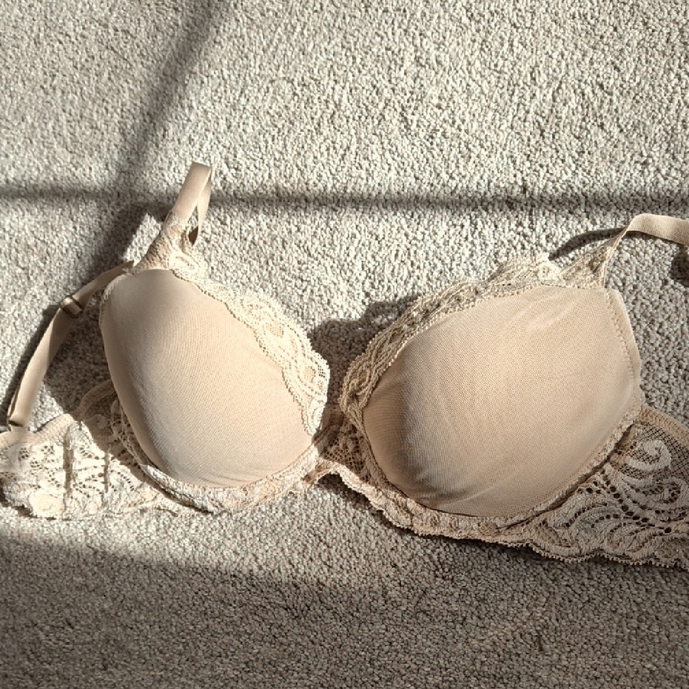 Natori Feathers 32DD Light Nude Contour Pushup Bra